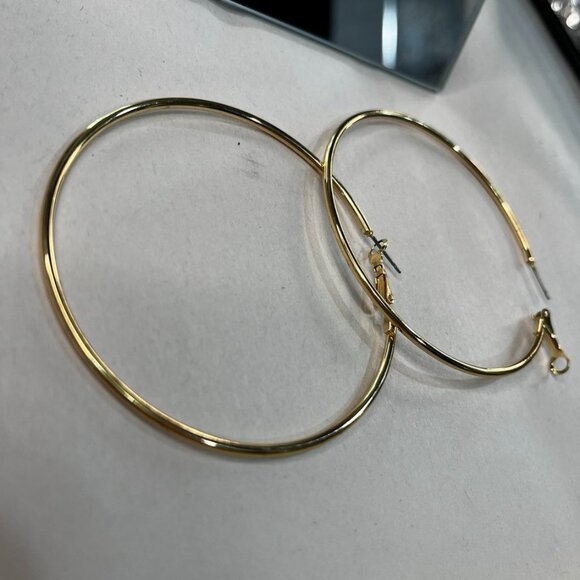 Nordstrom Goldtone Oversized Thin Hoop Earrings Lightweight Classic Style - Picture 4 of 6